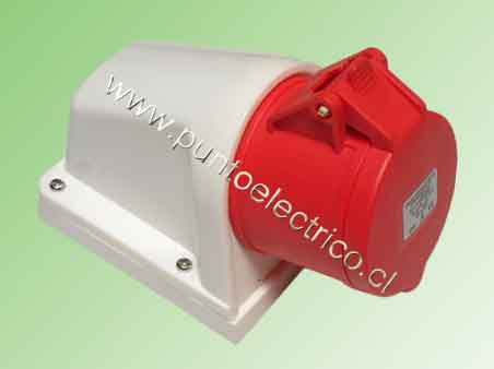ENCHUFE HEMBRA SOBREPUESTA 3P N T 32Amp. 380VAC. IP44 - PE200438