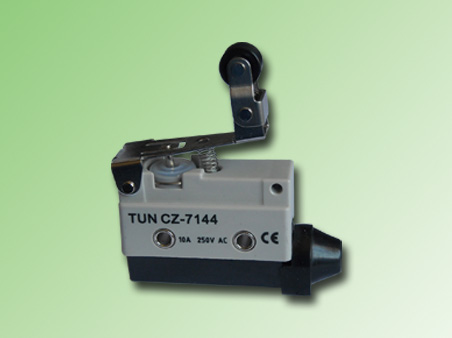 SWITCH PLACA ROLDANA RESORTE T/PROTEGIDO - PE180054